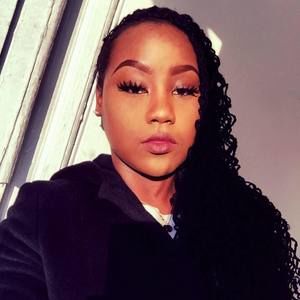 Meet your Posher, Shantel